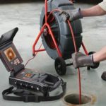 Equipamento de Vídeo Inspeção examinando esgoto